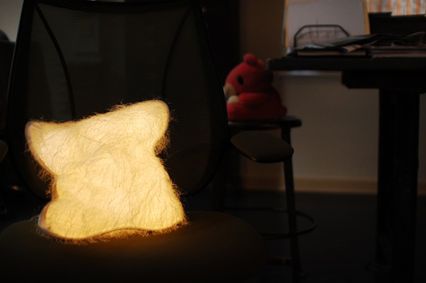 d°light Huggable Review. I Miss My Glowworm
